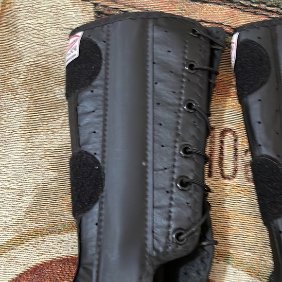 2 EZY WRAP Ankle Braces Adult Size Lace-up NEW - Picture 2 of 7